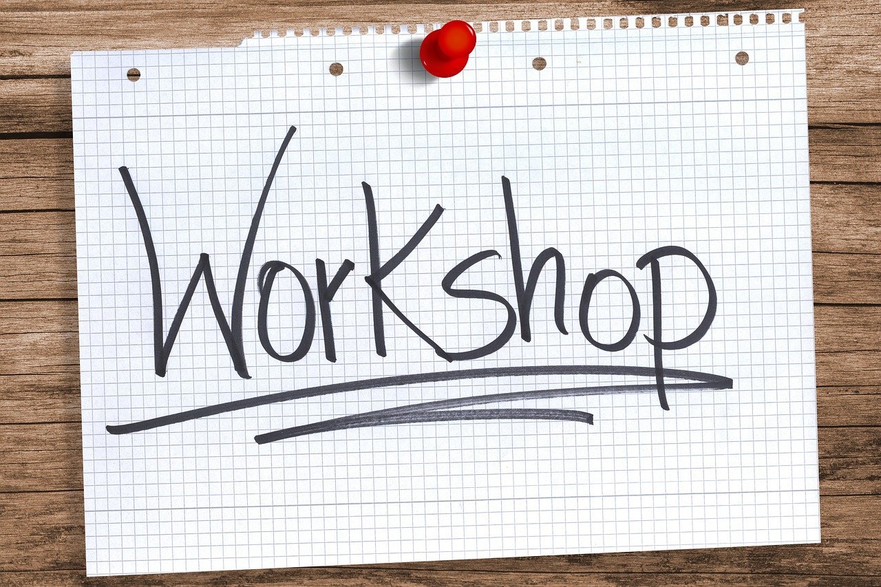 workshop-1345512_1280